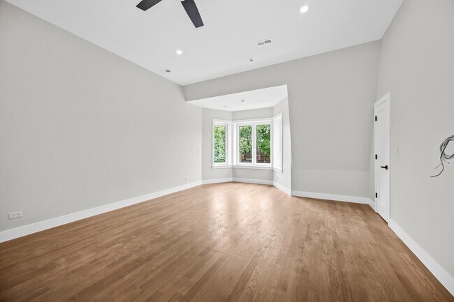 Foto del edificio - 4543 S Ellis Ave