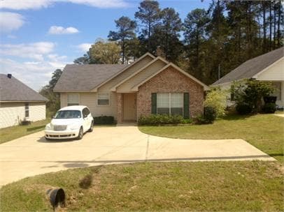 Foto del edificio - 629 S Barnett Springs St