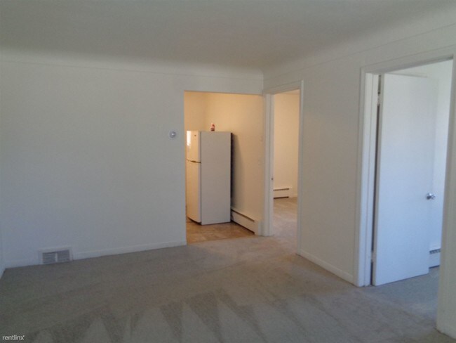 Building Photo - 2 br, 1 bath  - 1320 Winters Dr 2WS