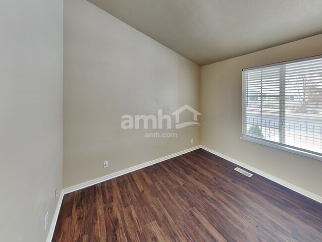 Foto del edificio - 2961 W 1400 N