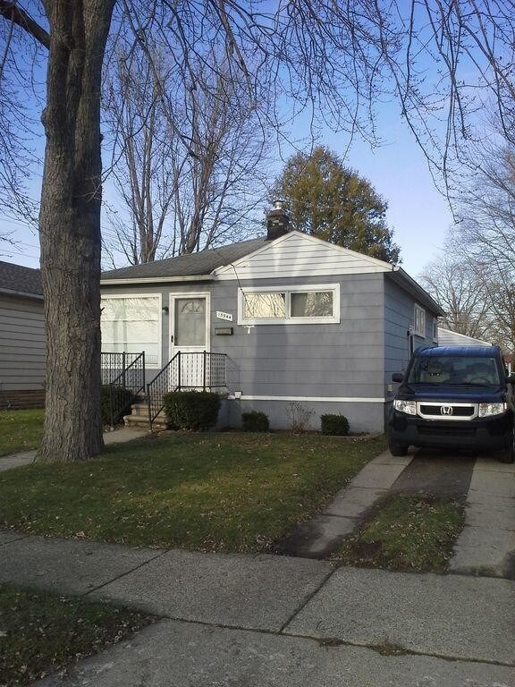 Building Photo - 15944 Horger Ave