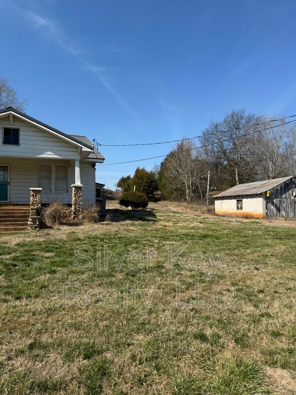 Building Photo - 1874 Co Rd 700