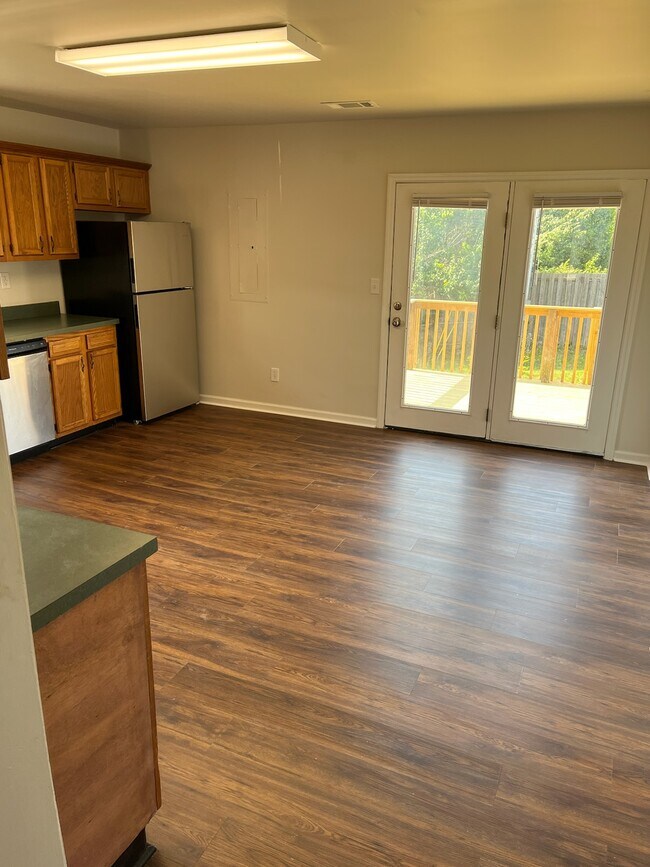 Photo - Garnett House