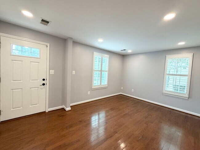 Building Photo - 14008 Cannondale Way