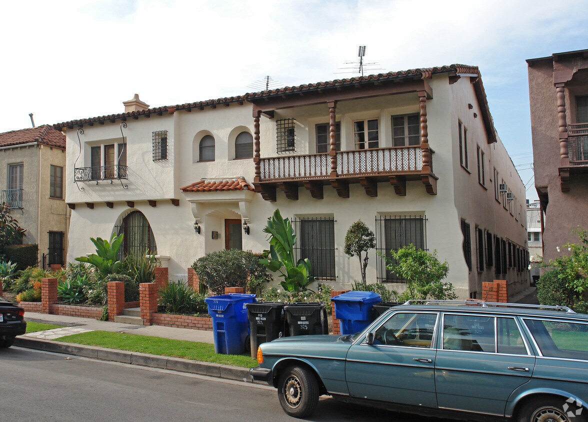 Foto del edificio - 325 S Cloverdale Ave
