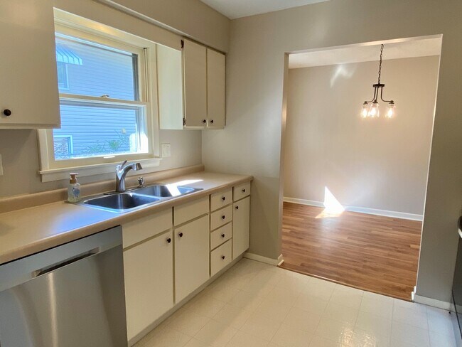 Foto del edificio - 2009 Crescent Dr