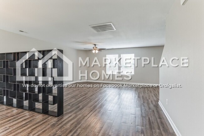 Foto del edificio - 29946 Glenrose Way