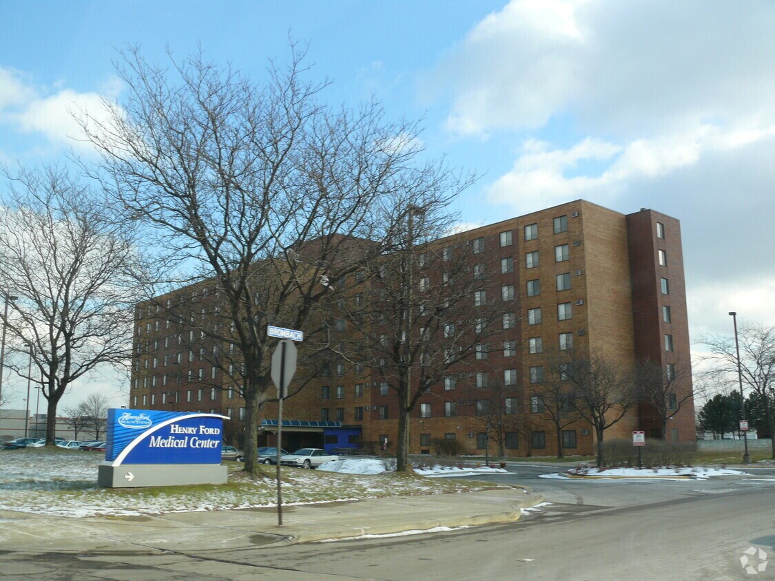 Primary Photo - Hamtramck Senior Plaza