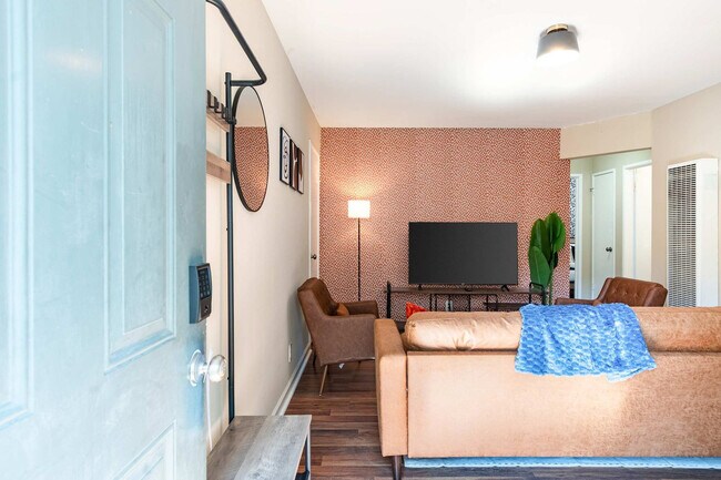 Foto del edificio - 2312 Bonar St