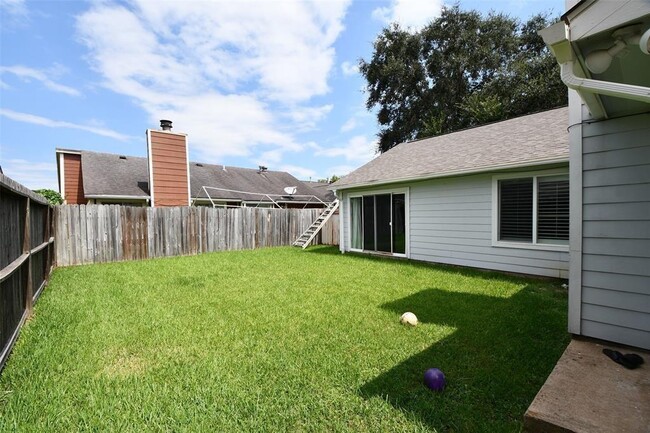 Building Photo - 12814 Ashford Meadow Dr