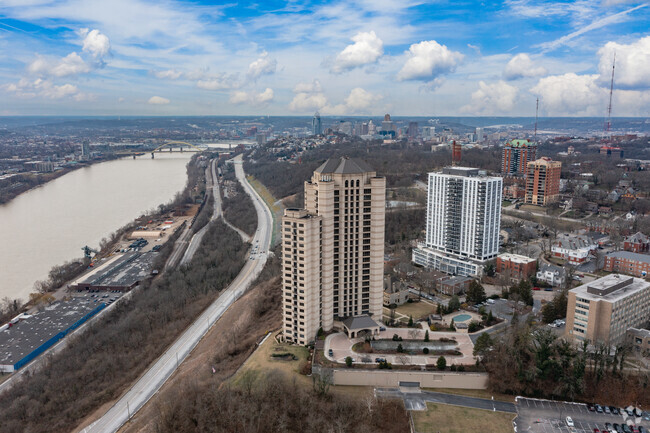 Aerial Photo - Edgecliff Point