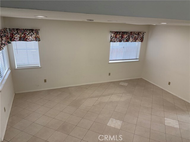 Building Photo - 3604 Meadowlark St