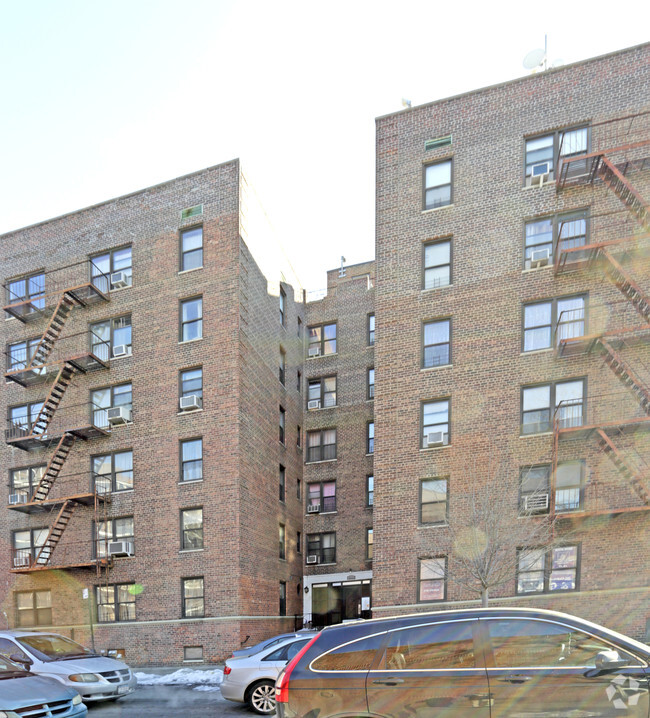 Building Photo - 35-65 86th Street