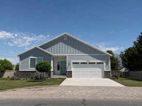Building Photo - 1526 W 1150 S