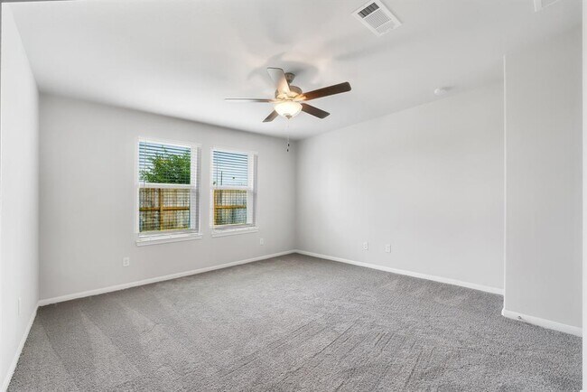 Building Photo - 18802 Glenwood Chase court