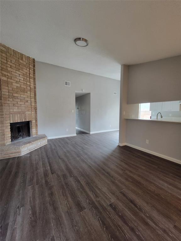 Foto del edificio - 11217 Pender Ln