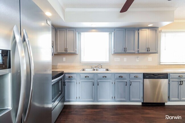 Foto del edificio - 1577 Trinity Gardens Circle, Clemmons, NC ...