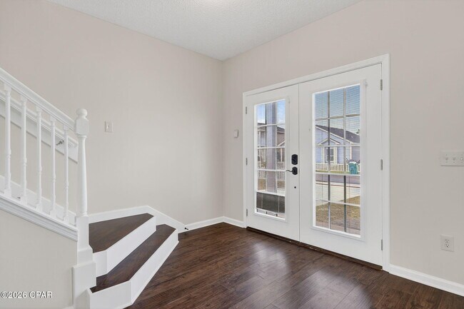Building Photo - 2605 Avondale Ct