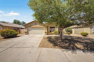 Building Photo - 3296 E Warbler Rd