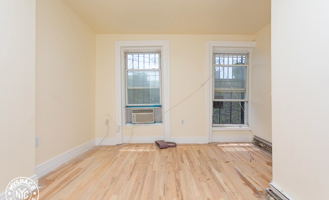 Building Photo - 130 Greene Ave