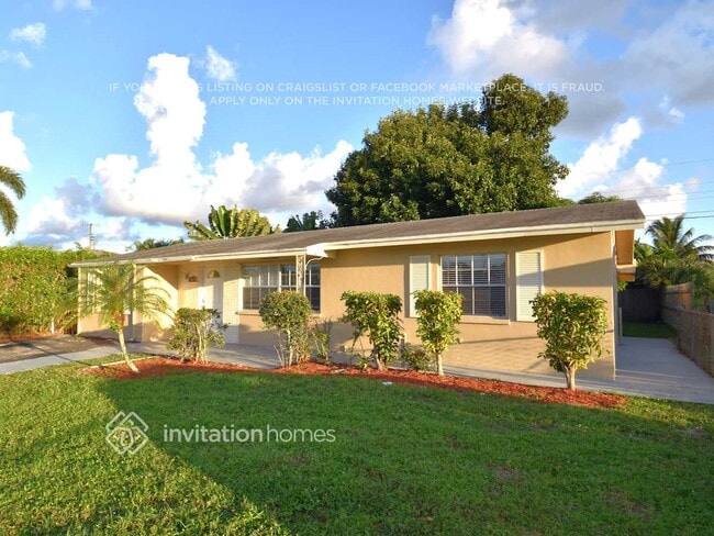 Building Photo - 3675 Gull Rd