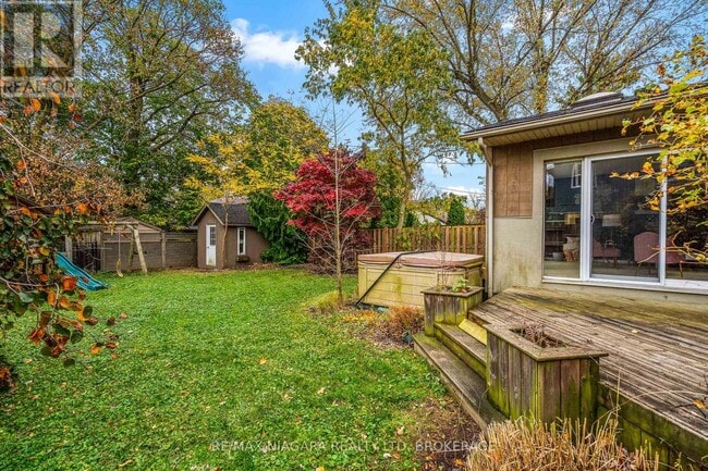 Photo du bâtiment - 131 Glenwood Ave