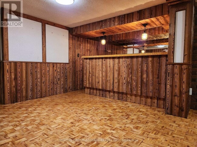 Building Photo - 94 Camborne Ave