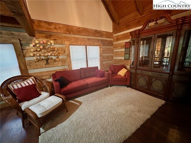 Foto del edificio - 169 Boulder Shadow Ln