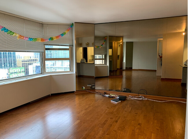 Building Photo - 535 N Michigan Ave