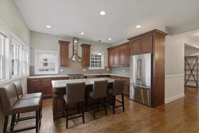 Foto del edificio - 1828 W Berenice Ave