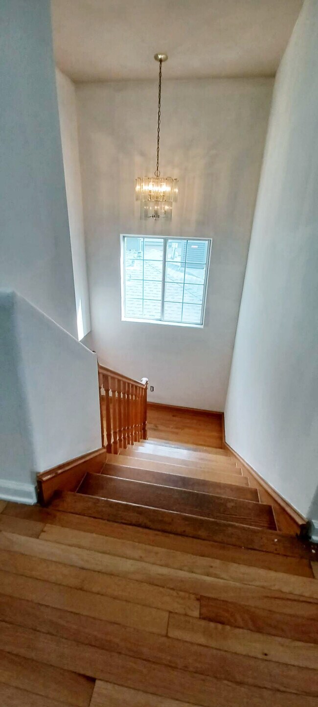 Foto del edificio - 1527 Bellford Ave