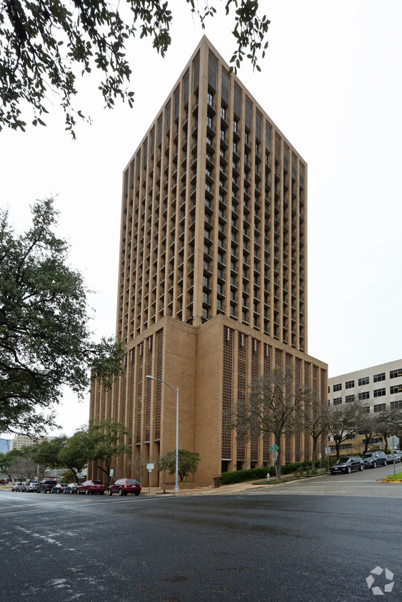 Westgate Towers Apartments