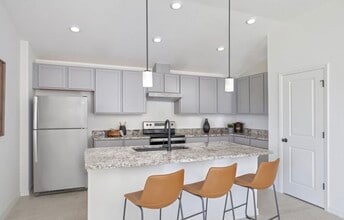 Building Photo - 9183 Sandy Bluffs Circle