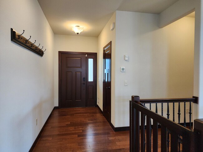 Foto del edificio - 9406 Silverstone Ln