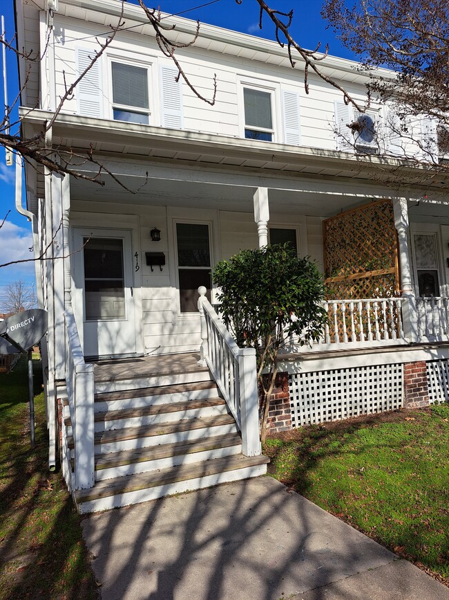 Front of House - 419 Tazewell Ave