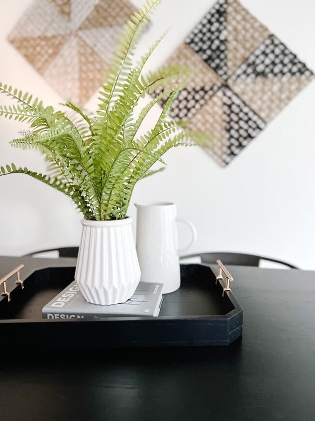 Building Photo - **First Month Free**