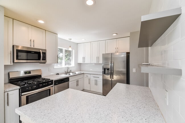 Building Photo - 151 Harvard St