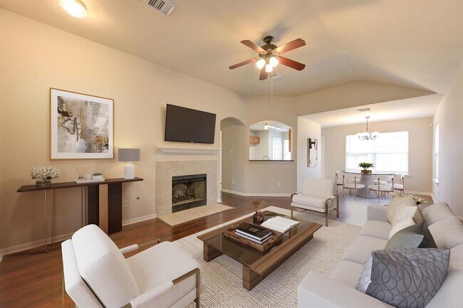 Building Photo - 15826 Sarasam Creek Ct
