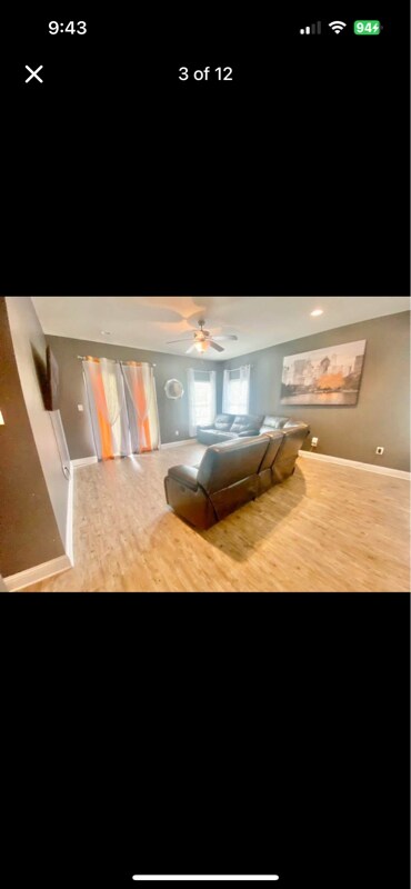 Building Photo - 10169 Little Gem Dr