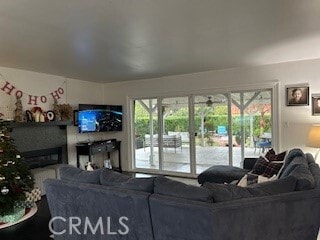 Building Photo - 3333 Balzac St