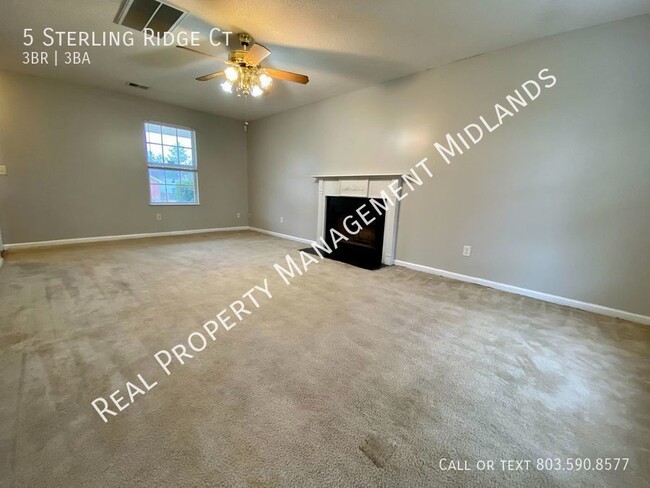 Building Photo - Charming 3-Bedroom Home in The Summit - Av...