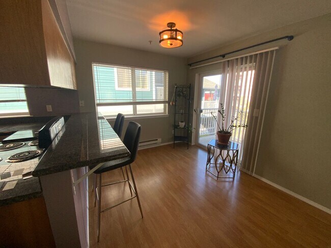Foto del edificio - Beautiful 2 bedroom in Tacoma WA - Apply T...