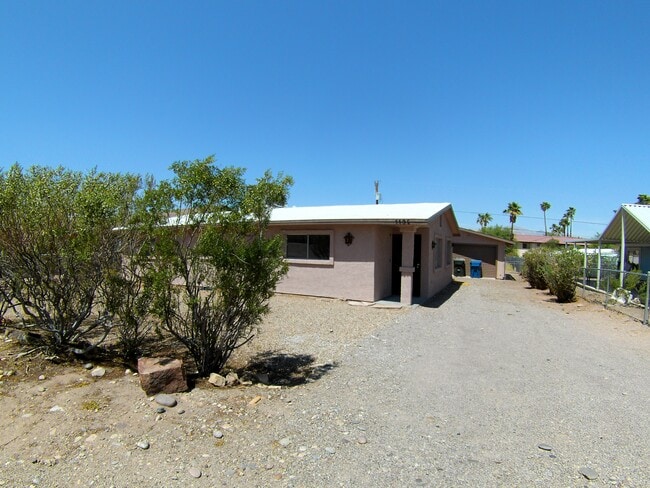 Building Photo - 1195 Baseline Rd