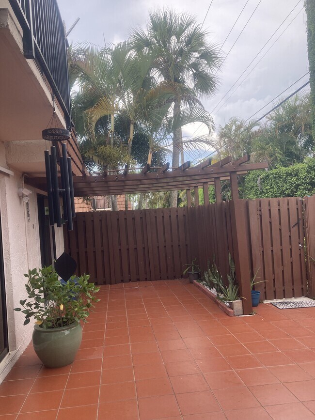 Foto del edificio - 775 SW 120th Way