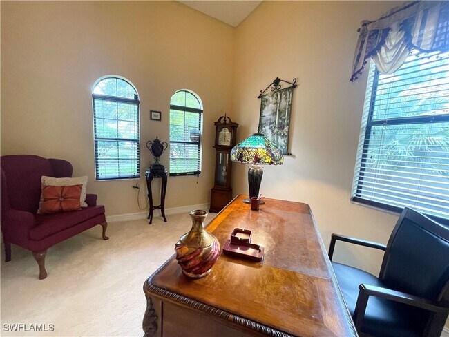 Foto del edificio - 7302 Acorn Way