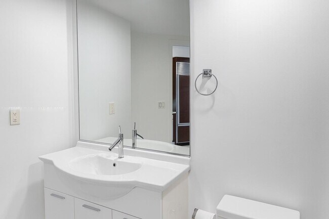 Foto del edificio - 475 Brickell Ave