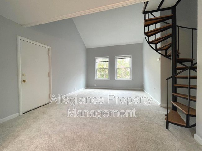 Building Photo - 4711 30th St S