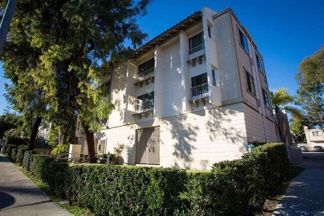 Foto del edificio - 2930 Broadway