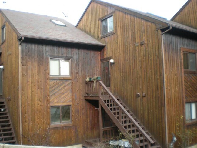 Building Photo - 4 Attitash Dr