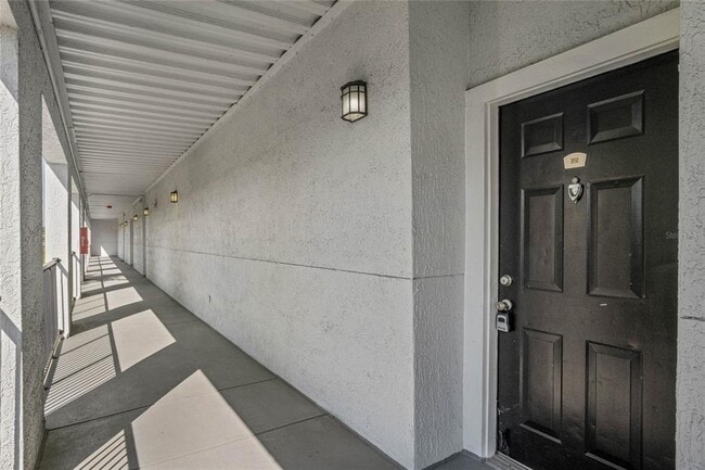 Building Photo - 204 E South St